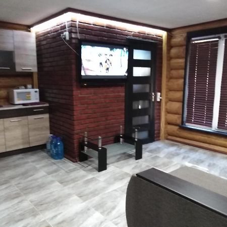 Гостевой Дом Фестивальный Kiev Exteriör bild